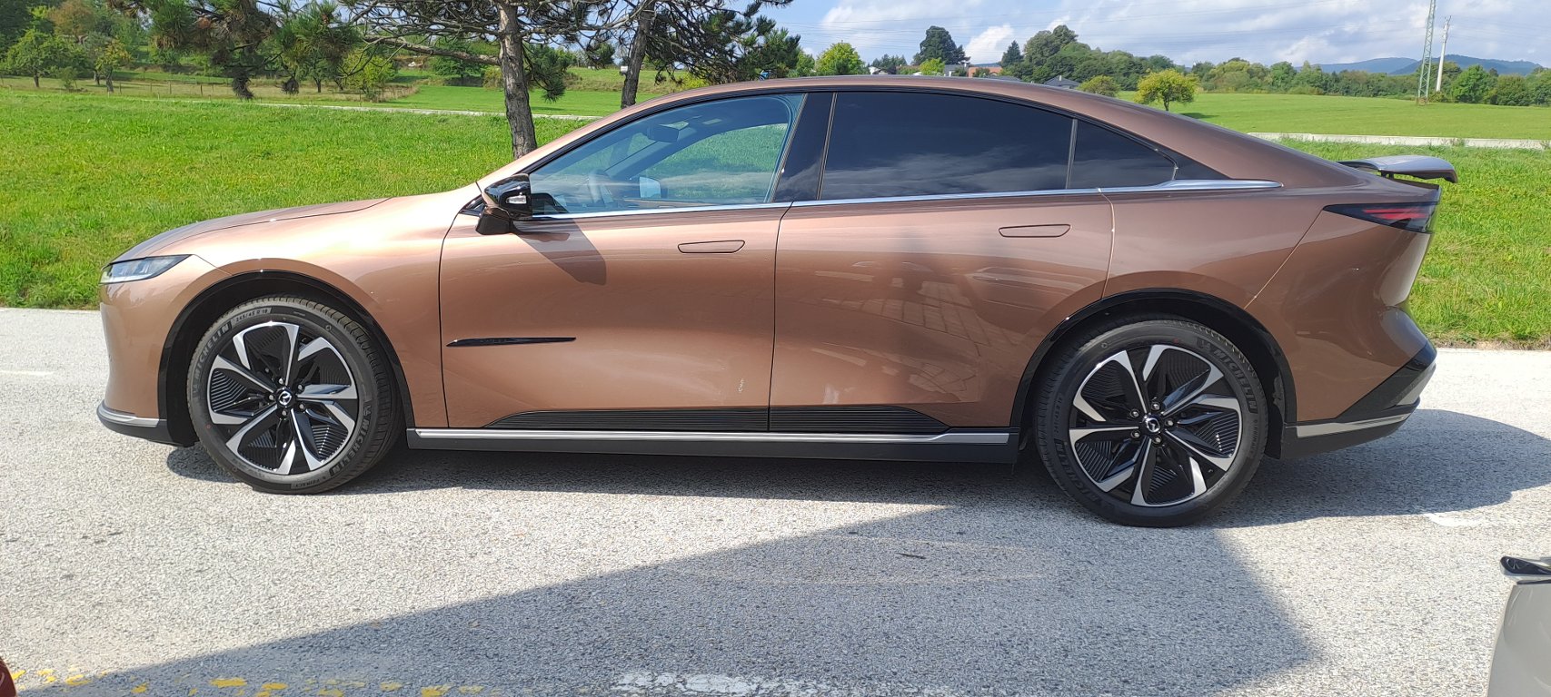 Mazda 6e