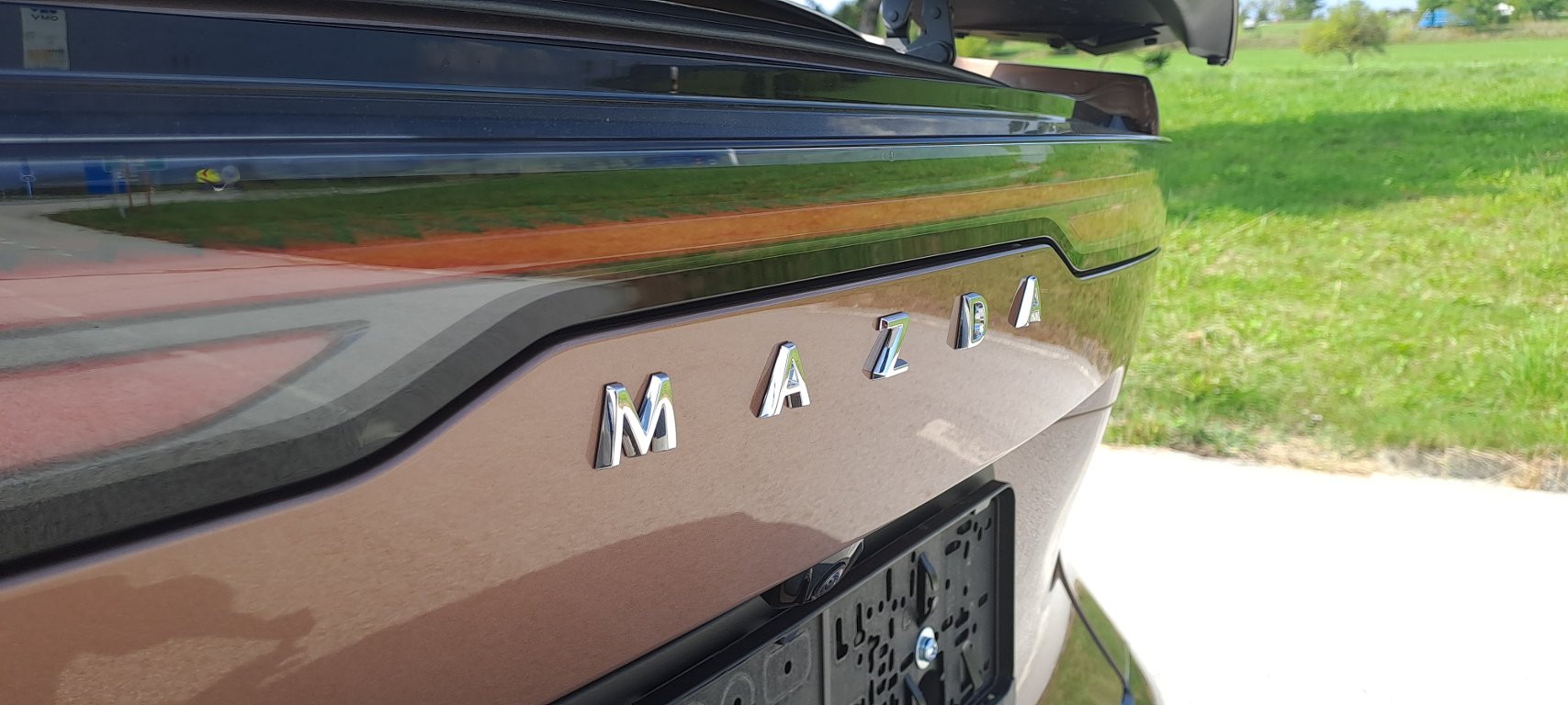 Mazda 6e